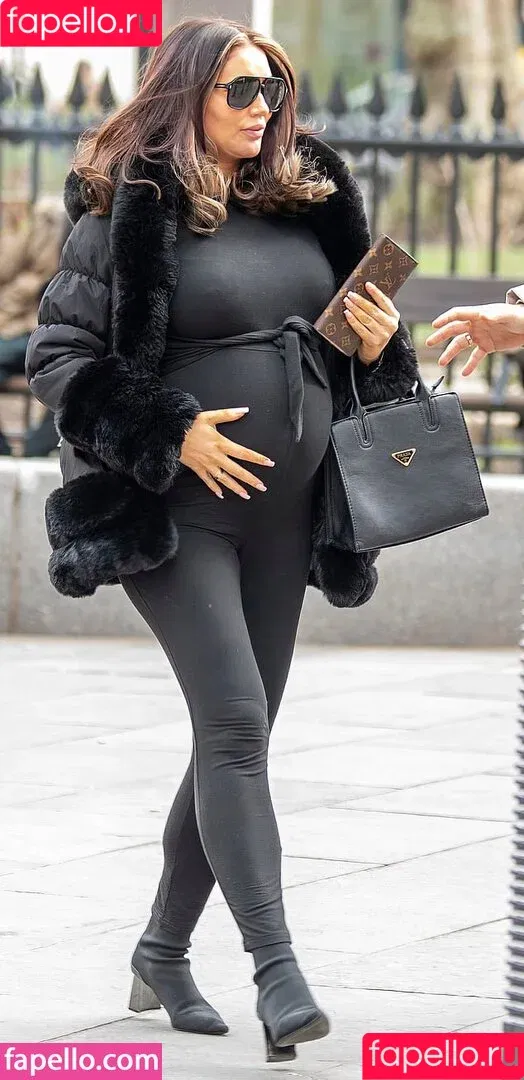 Amy Childs / amychilds1990 Onlyfans Photo Gallery 