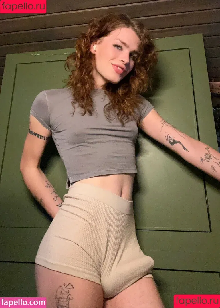 estreetcar / tayallard2 Onlyfans Photo Gallery 