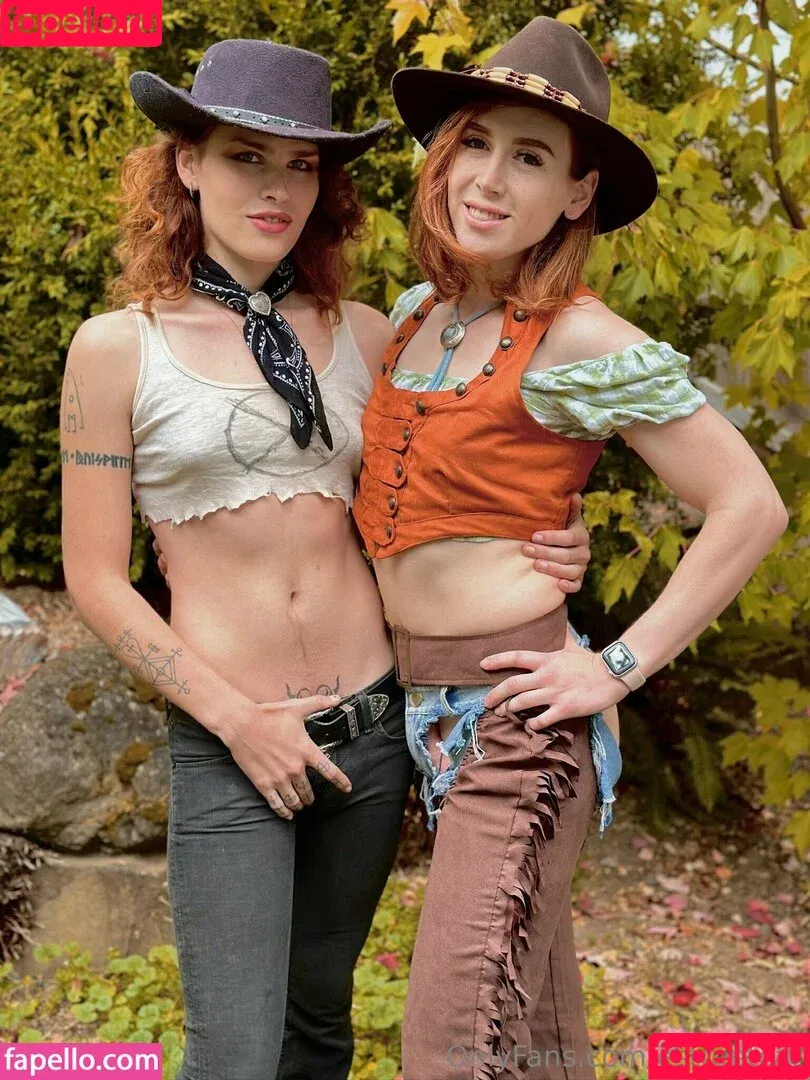 estreetcar / tayallard2 Onlyfans Photo Gallery 