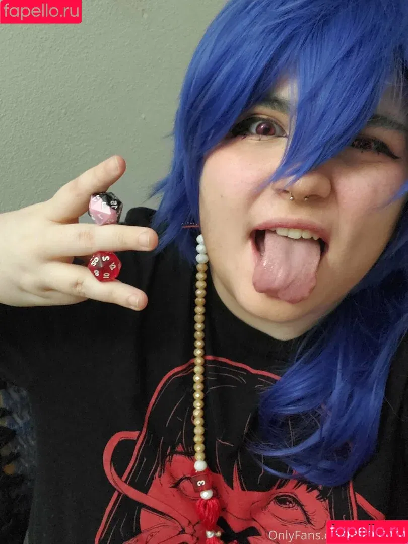 awoo.exe / cosplaycommunityxoxo Onlyfans Photo Gallery 