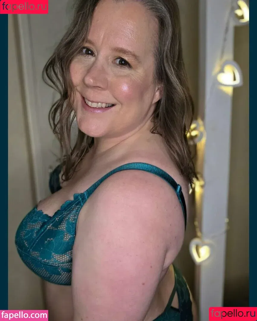 Em In Lingerie / eminlingerie / https: Onlyfans Photo Gallery 