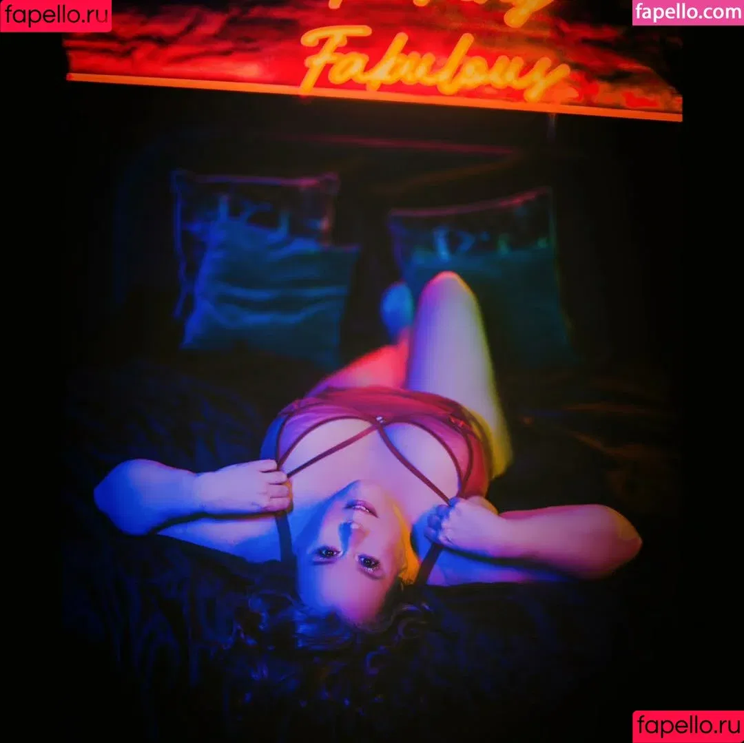 Em In Lingerie / eminlingerie / https: Onlyfans Photo Gallery 