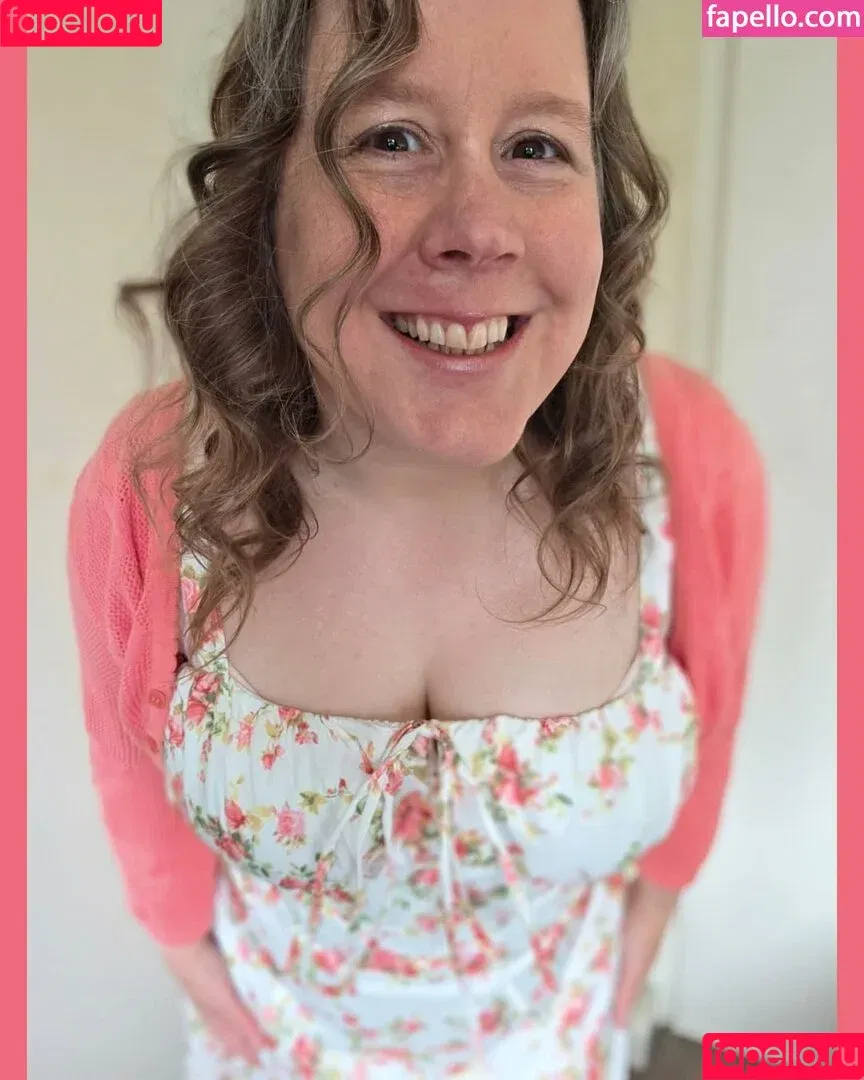 Em In Lingerie / eminlingerie / https: Onlyfans Photo Gallery 