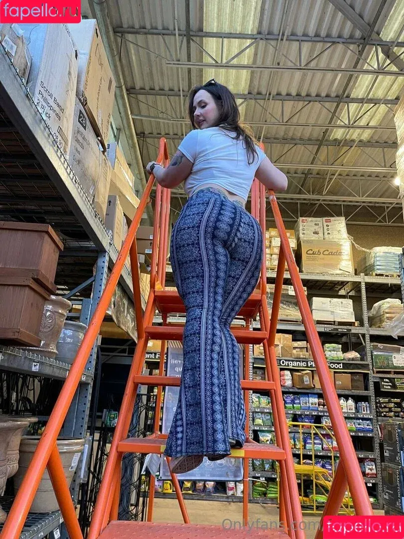 Sexyrussiancherry / Thick Goddess / cherrylids / cherrylinkss / lidia vishnevskaya Onlyfans Photo Gallery 