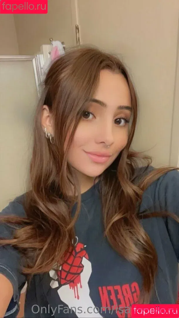 isabellaroy / izabellaroy Onlyfans Photo Gallery 