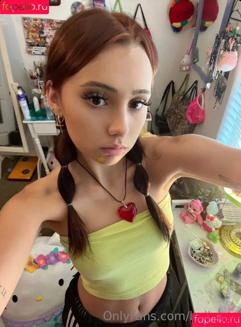 isabellaroy / izabellaroy Onlyfans Photo Gallery 