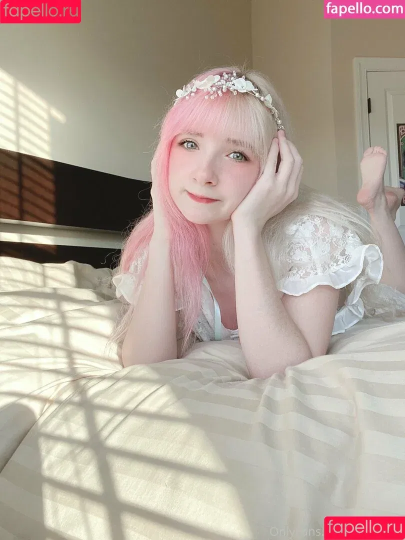 renbunni Onlyfans Photo Gallery 