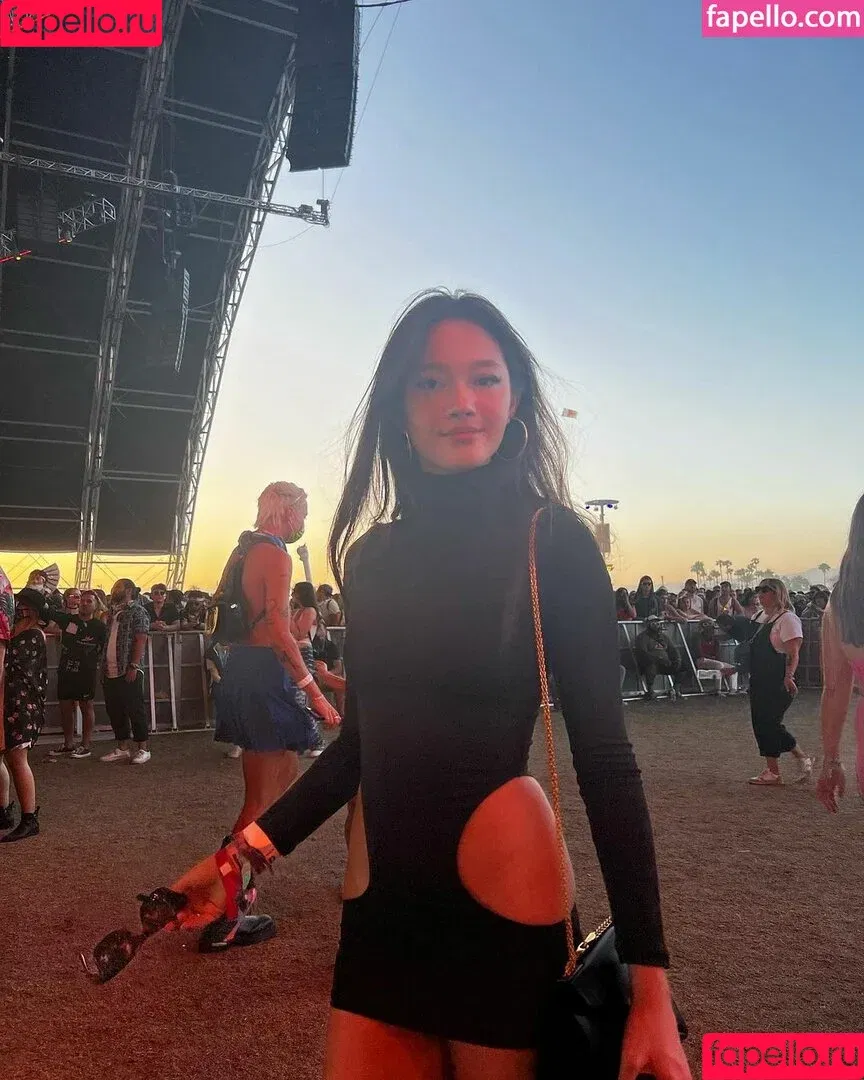 Lily Chee / lilychee Onlyfans Photo Gallery 