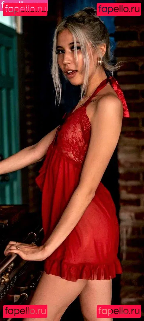 Charisma Kain Onlyfans Photo Gallery 