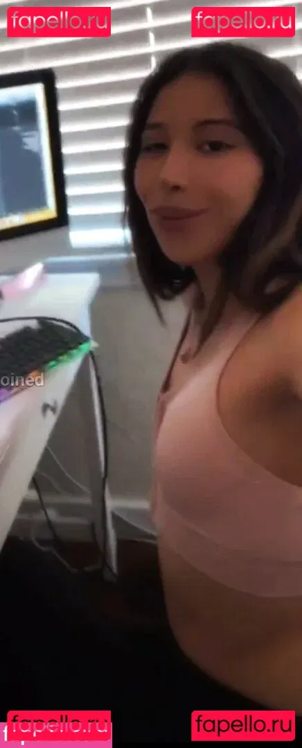 Charisma Kain Onlyfans Photo Gallery 