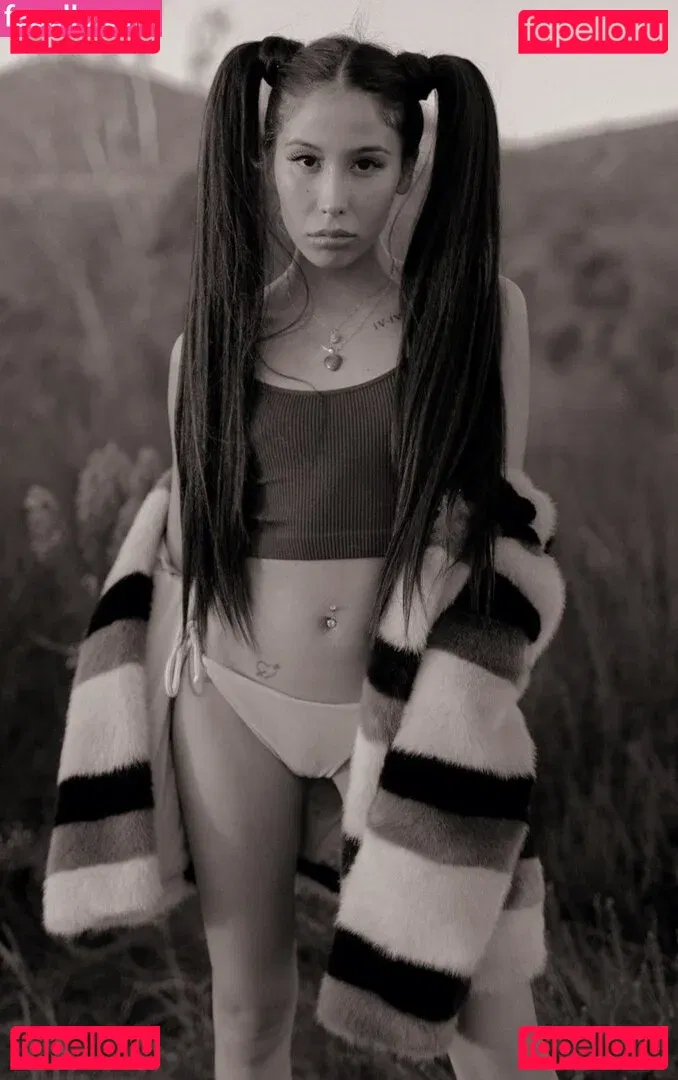 Charisma Kain Onlyfans Photo Gallery 