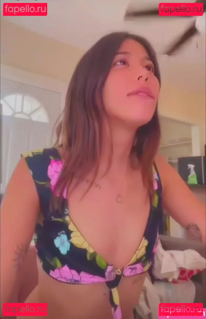 Charisma Kain Onlyfans Photo Gallery 