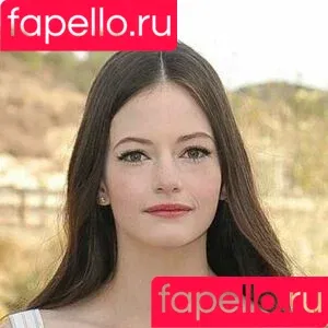 Mackenzie Foy / mackenziefoy Onlyfans Photo Gallery 