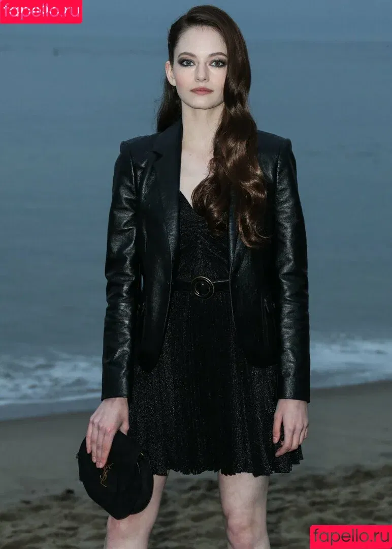 Mackenzie Foy / mackenziefoy Onlyfans Photo Gallery 