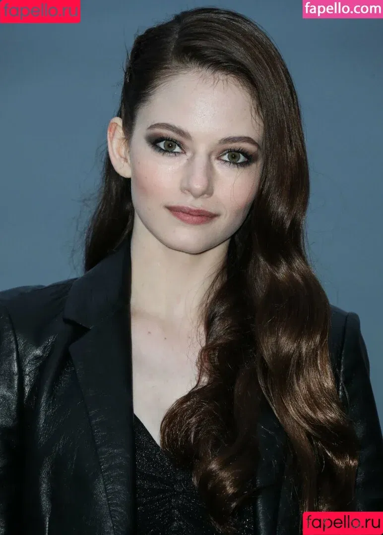 Mackenzie Foy / mackenziefoy Onlyfans Photo Gallery 