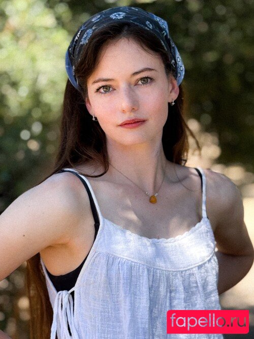 Mackenzie Foy Nude Onlyfans Photo 46