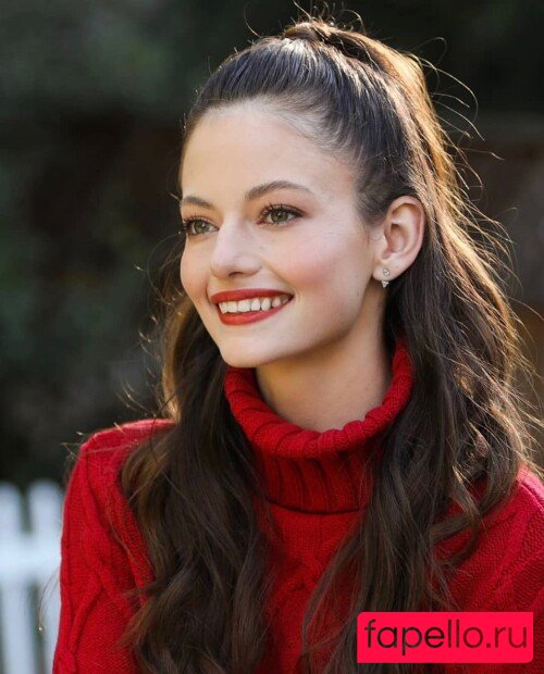 Mackenzie Foy Nude Onlyfans Photo 43