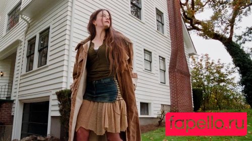 Mackenzie Foy Nude Onlyfans Photo 33