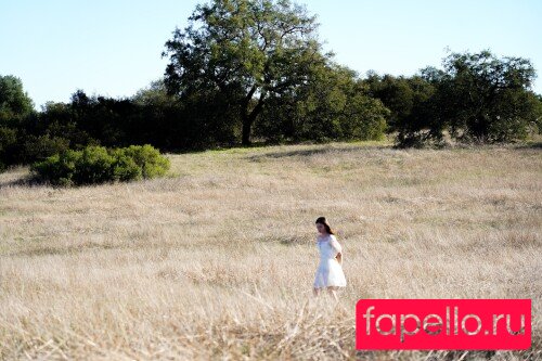 Mackenzie Foy Nude Onlyfans Photo 12