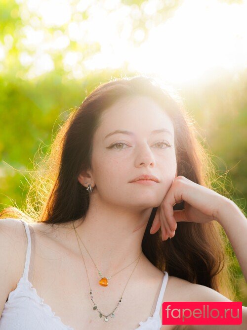 Mackenzie Foy Nude Onlyfans Photo 4
