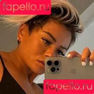 sophie.arvebrink / sophiearvebrink Onlyfans Photo Gallery 