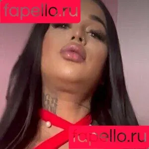 TsCarlaAmaral Onlyfans Photo Gallery 