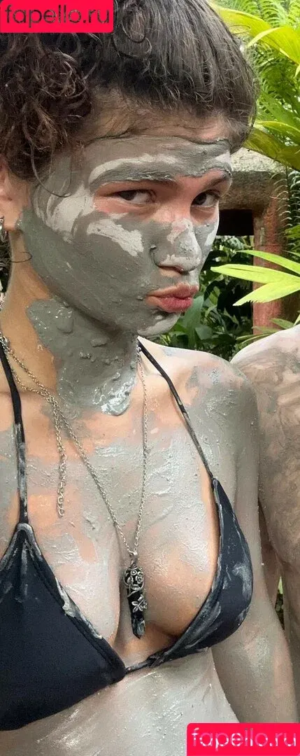 Zendaya lookalike / ciggybae / gypsybaehere / homeskilla_whitnit Onlyfans Photo Gallery 