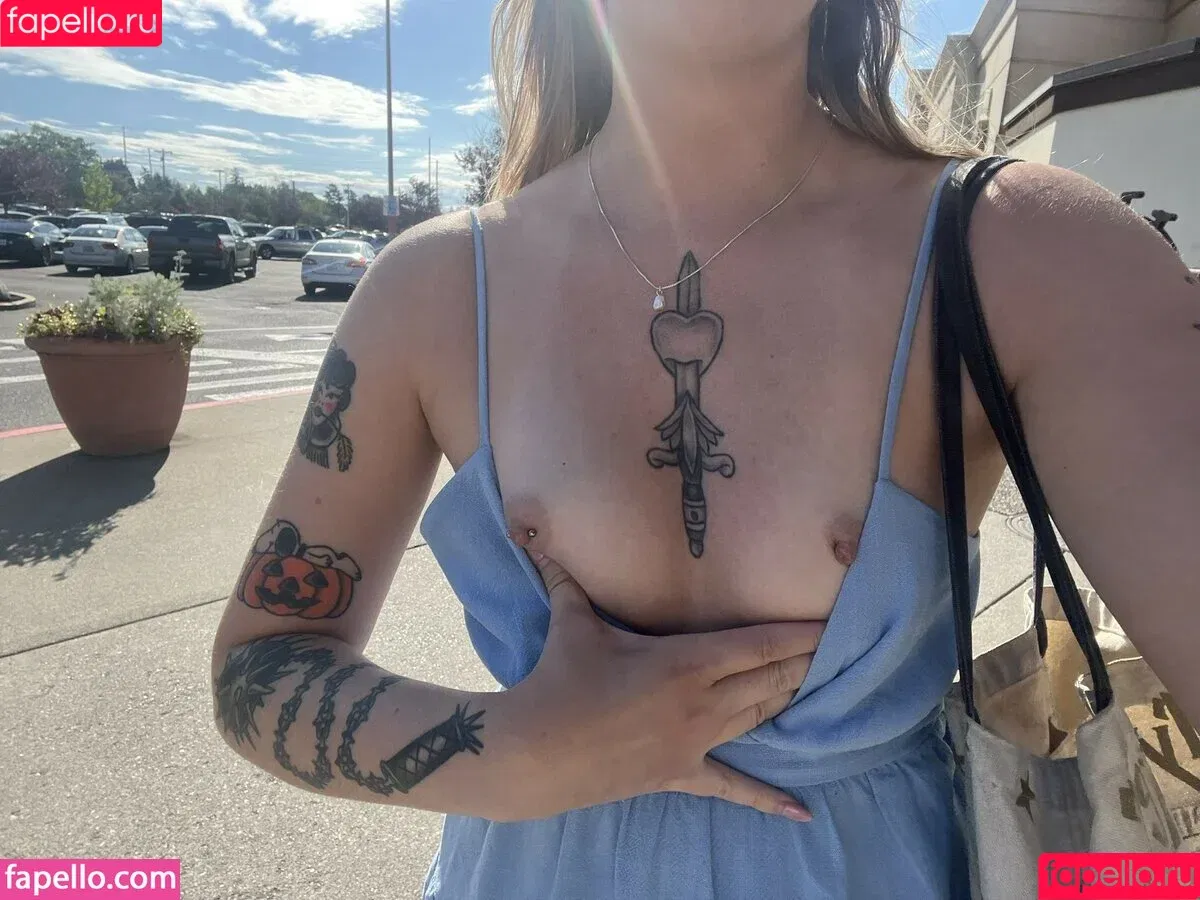 Msvioletvixxen / Violet Vixxen / violetvixenofficial Onlyfans Photo Gallery 