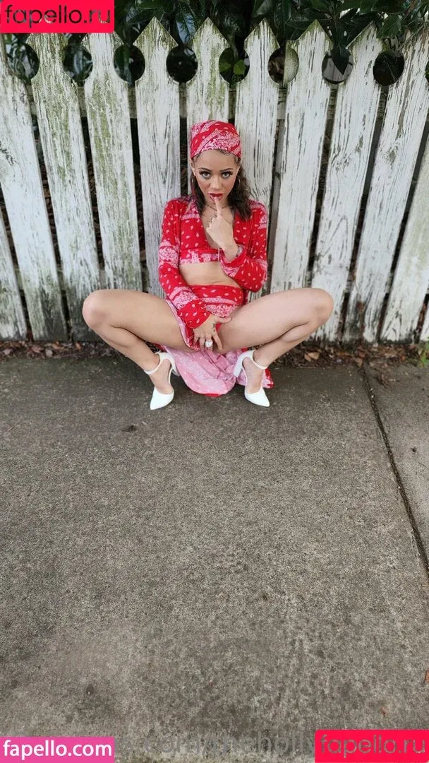 Holly Hendrix / hollyhendrix_ / hollyhendrixofficial Onlyfans Photo Gallery 