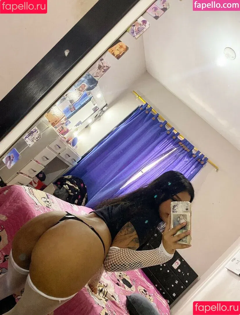 shalydaniela / shalydaniela_ Onlyfans Photo Gallery 