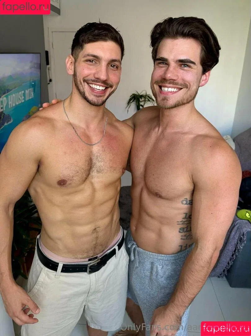 aaronvergota / azzverga Onlyfans Photo Gallery 