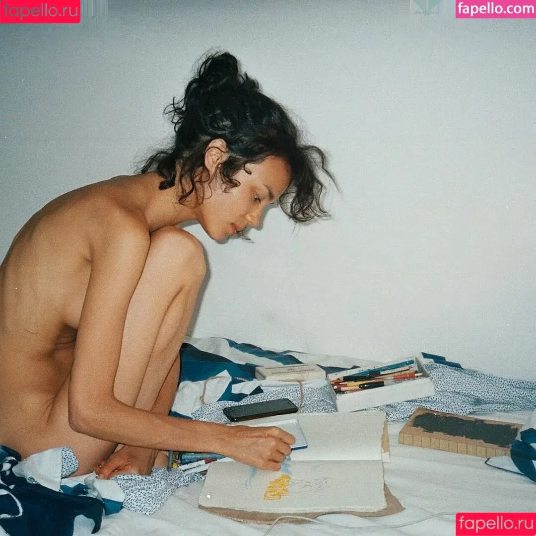 Gabrielle Rul / gabriellaellysefree / gabrielle.rul Onlyfans Photo Gallery 