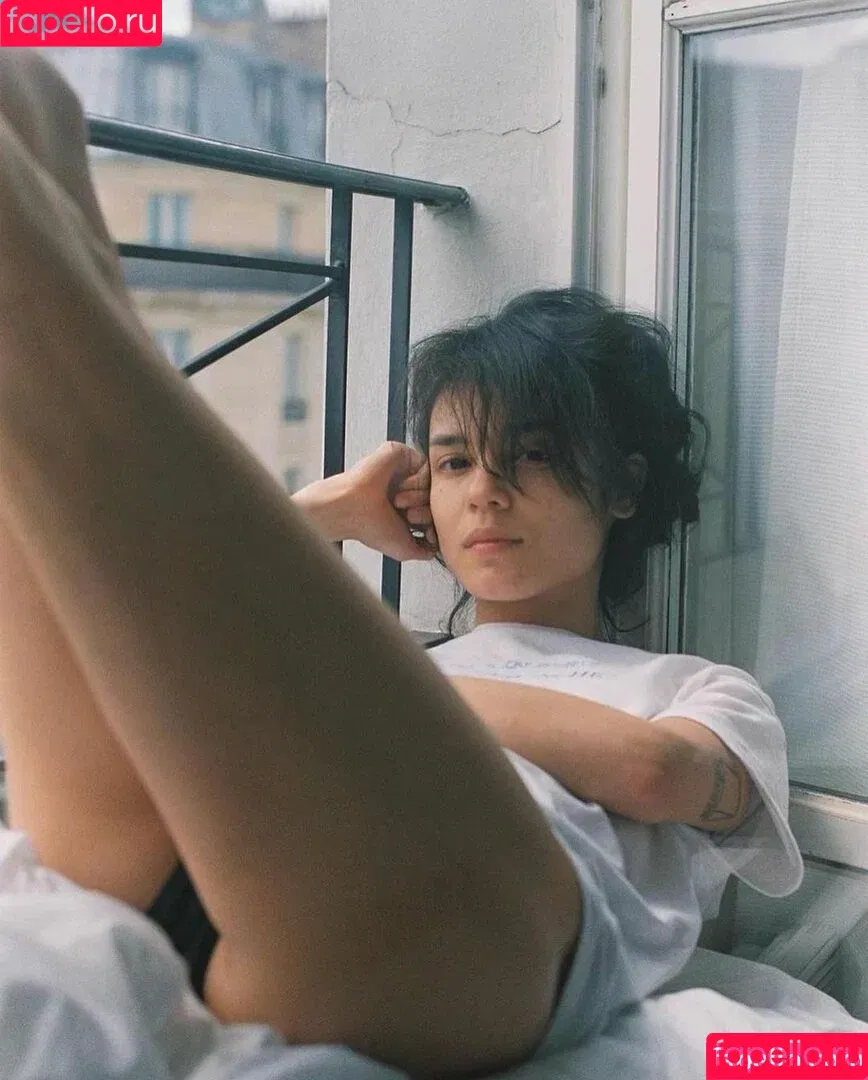 Gabrielle Rul / gabriellaellysefree / gabrielle.rul Onlyfans Photo Gallery 