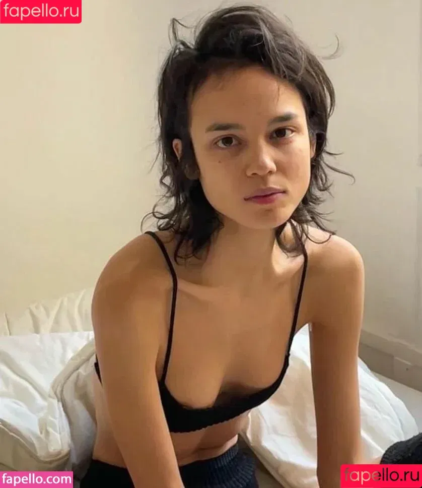 Gabrielle Rul / gabriellaellysefree / gabrielle.rul Onlyfans Photo Gallery 