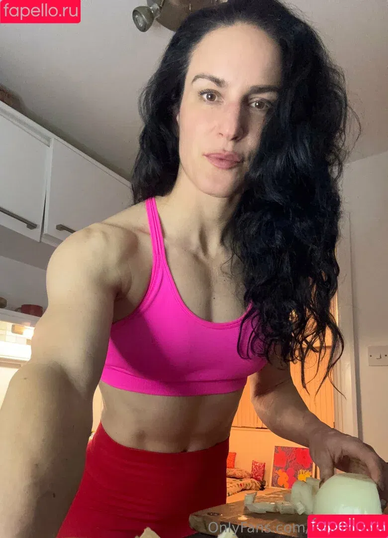 aliasroseof / gymgirlalias Onlyfans Photo Gallery 