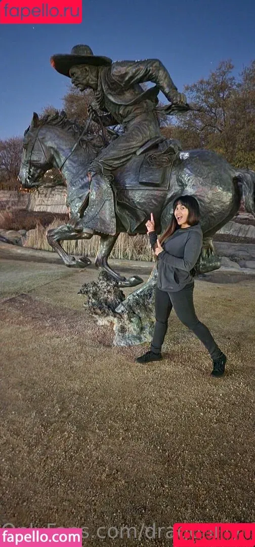 dragonlily900 / dragonlily_net Onlyfans Photo Gallery 