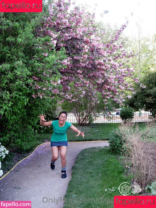 dragonlily900 / dragonlily_net Onlyfans Photo Gallery 