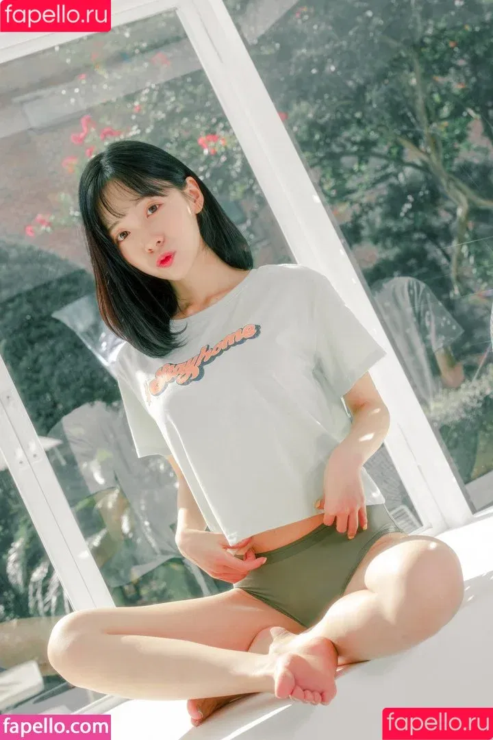 Leeesovely / leeesovelys2 / 쏘블리 Onlyfans Photo Gallery 