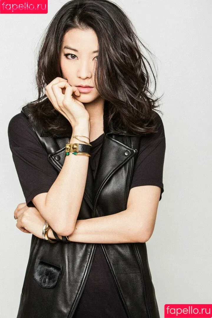 Arden Cho / arden_cho Onlyfans Photo Gallery 