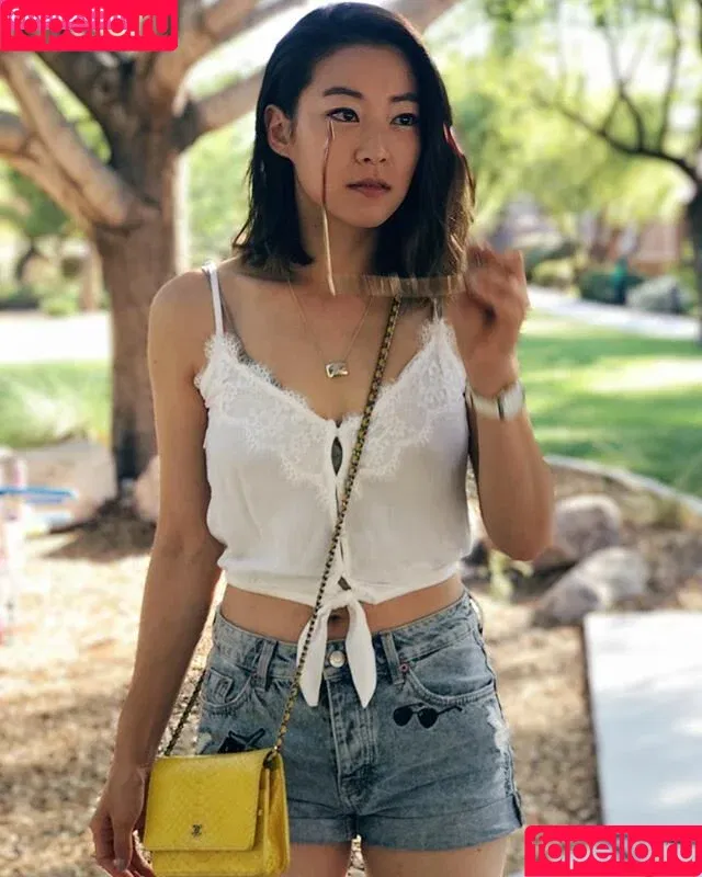 Arden Cho / arden_cho Onlyfans Photo Gallery 