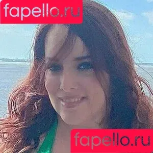 Maggie Green / https: / maggiegreenlive / officialmaggiegreen Onlyfans Photo Gallery 