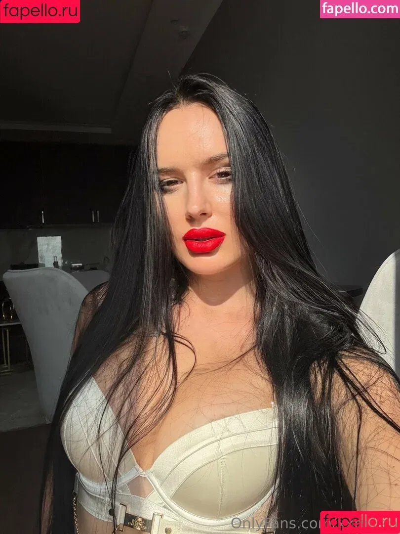 xxmilla / xxmillaa Onlyfans Photo Gallery 