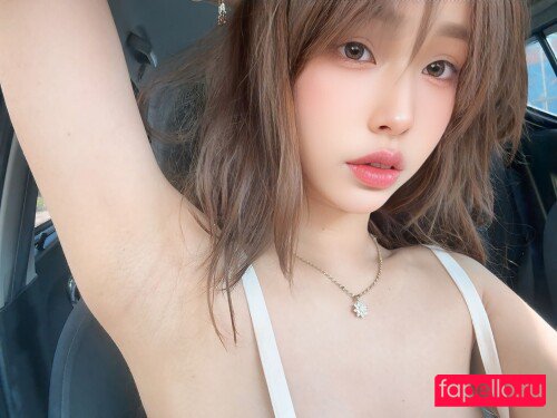 Emiliabear Nude Onlyfans Photo 27