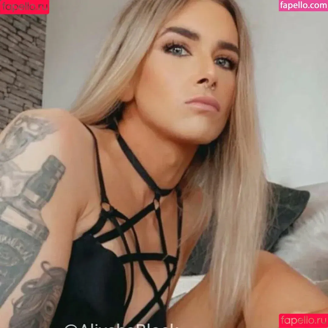 Aliysha / AliyshaBlack / irish_qveen Onlyfans Photo Gallery 