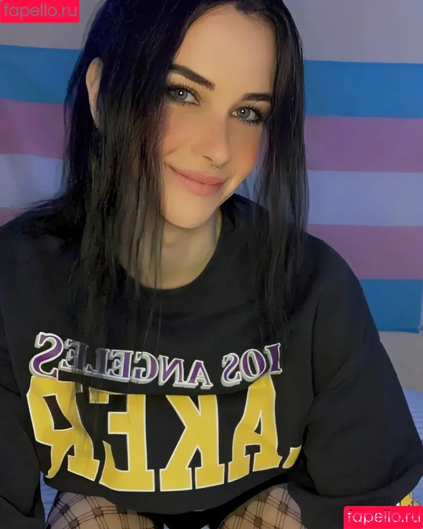 Aliysha / AliyshaBlack / irish_qveen Onlyfans Photo Gallery 