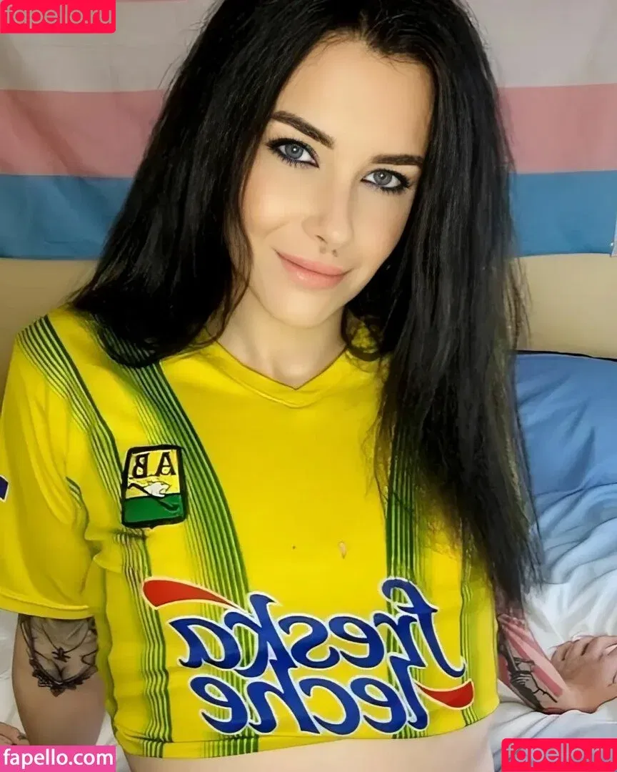 Aliysha / AliyshaBlack / irish_qveen Onlyfans Photo Gallery 