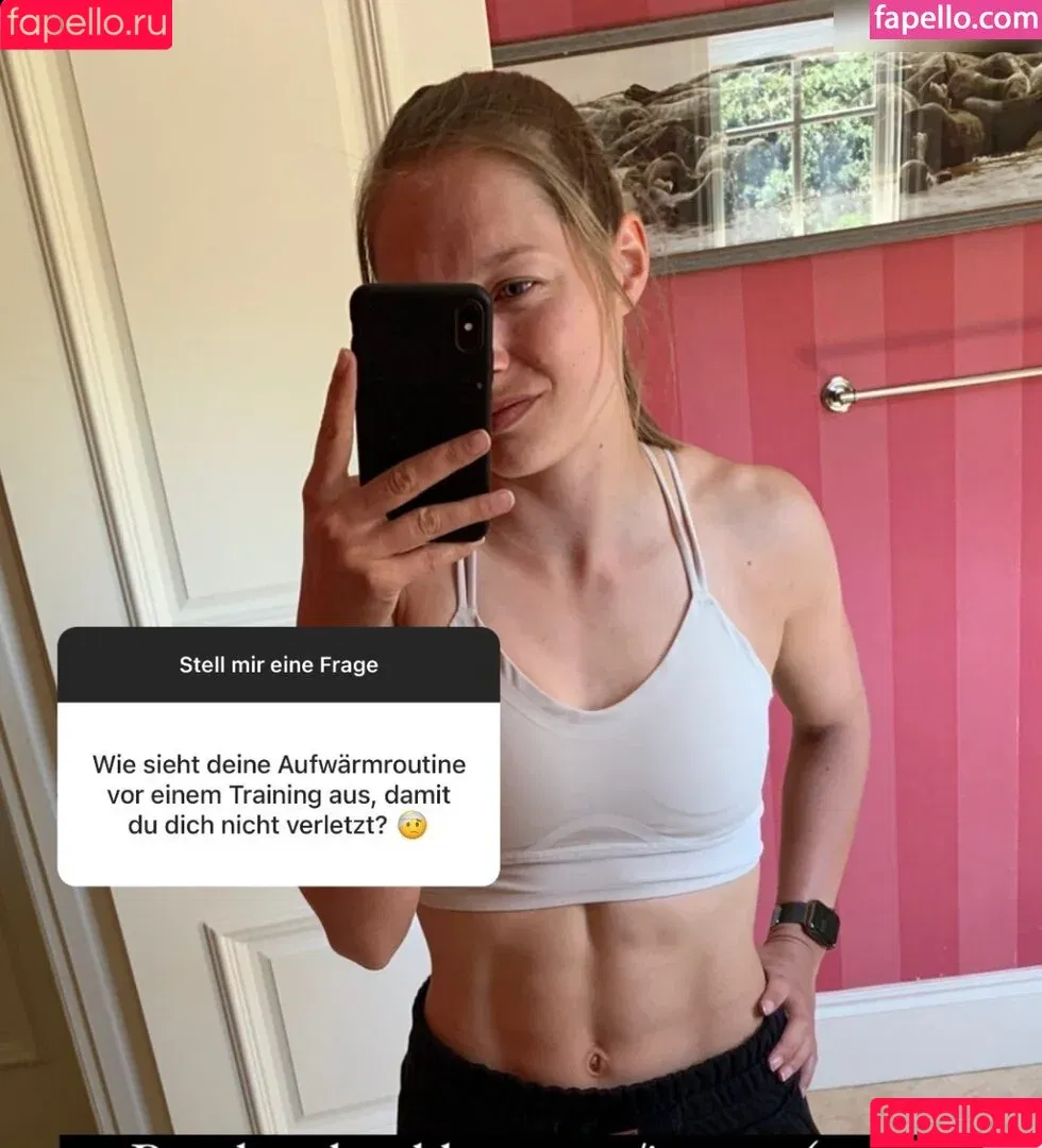 Gina Lückenkemper / ginalueckenkemper Onlyfans Photo Gallery 