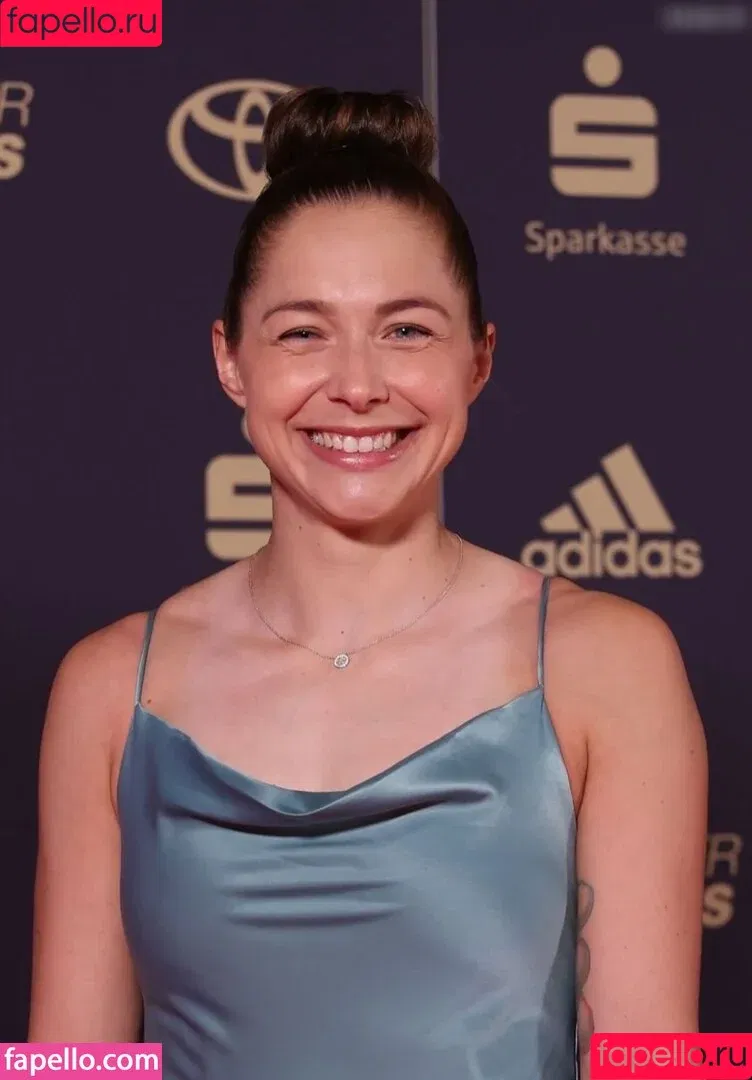 Gina Lückenkemper / ginalueckenkemper Onlyfans Photo Gallery 
