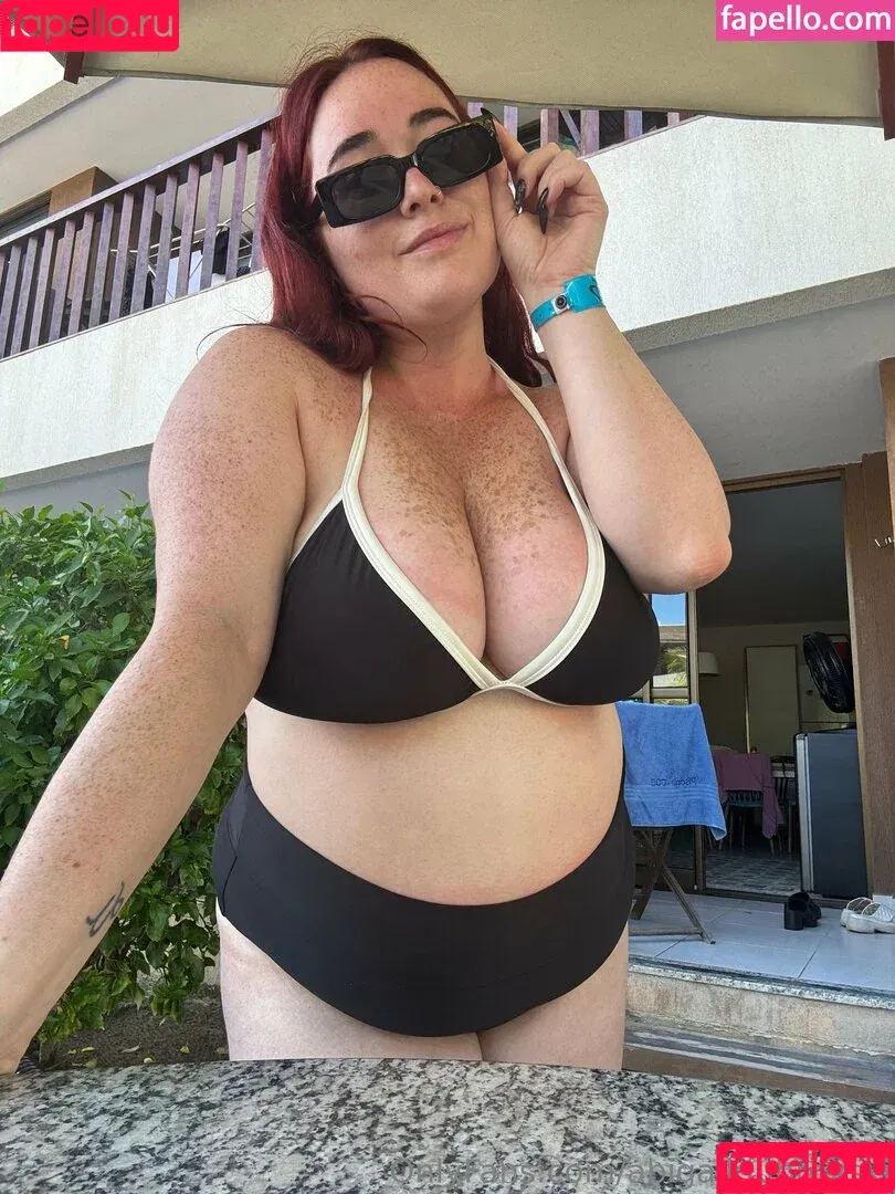 abigaildubrovski / abigailthemovie Onlyfans Photo Gallery 