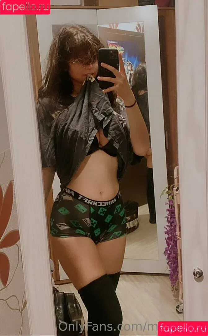 monisue / monisuea Onlyfans Photo Gallery 